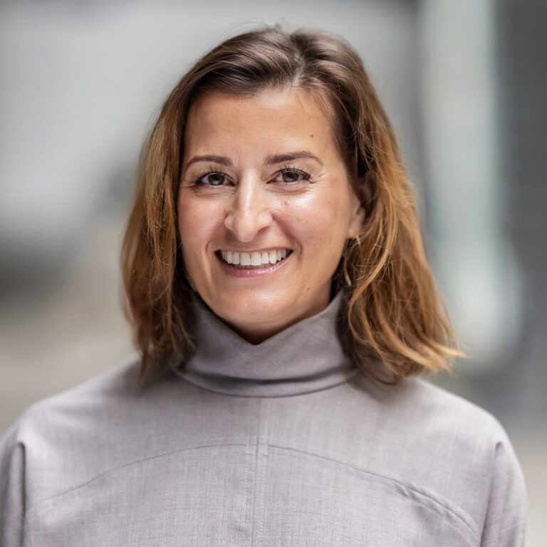 Woman in a grey shirt